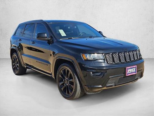 Diamond Black Crystal Pearlcoat 2021 Jeep Grand Cherokee Laredo