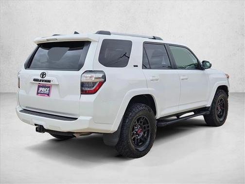 Super White 2019 Toyota 4Runner SR5