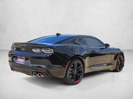 Black 2022 Chevrolet Camaro RWD Coupe LT1