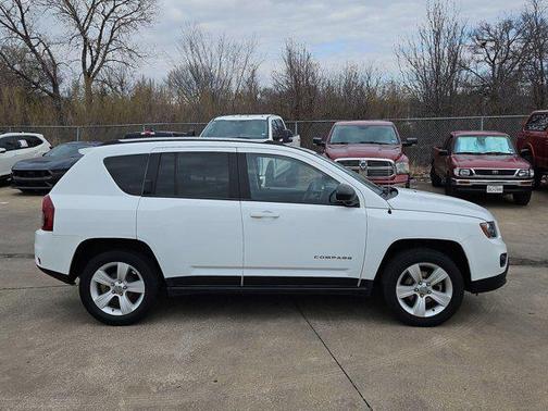 2017 Jeep Compass Sport