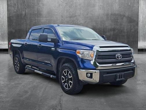 2014 Toyota Tundra SR5