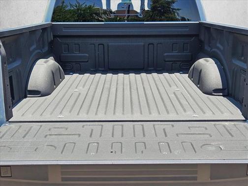Avalanche 2024 Ford F-150 XLT