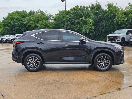 2024 Lexus NX 250 Premium