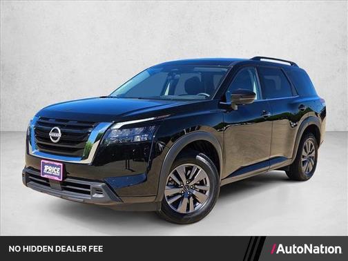 Super Black 2025 Nissan Pathfinder SV 4WD