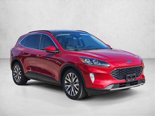 2020 Ford Escape Titanium