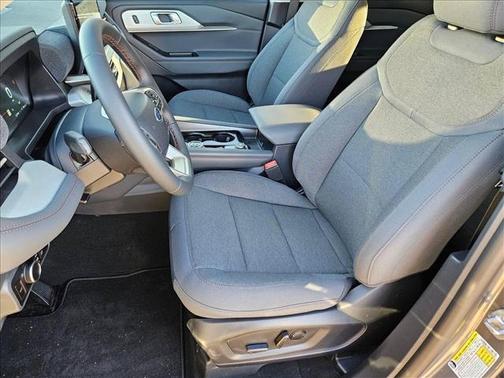 Carbonized Gray Metallic 2026 Ford Explorer Active