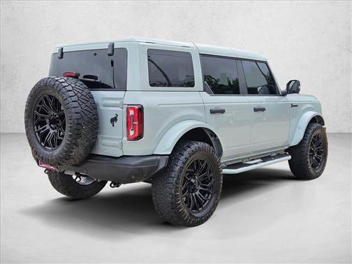 Cactus Gray 2024 Ford Bronco Badlands