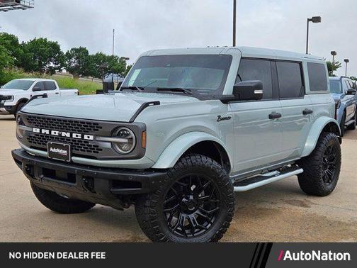 Cactus Gray 2024 Ford Bronco Badlands