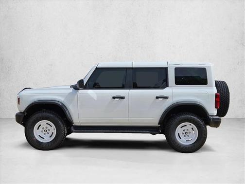 Oxford White 2026 Ford Bronco Heritage Edition