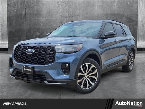 2025 Ford Explorer ST-Line