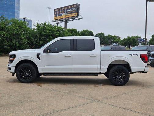 Oxford White 2026 Ford F-150 XLT