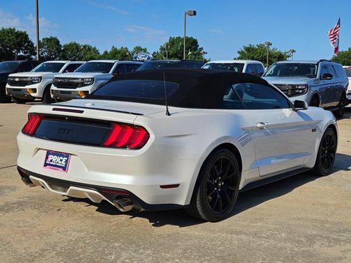 White Platinum Metallic Tri-Coat 2017 Ford Mustang GT Premium