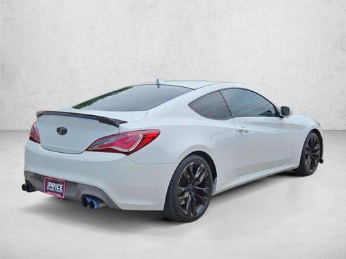 White Satin Pearl 2013 Hyundai Genesis Coupe 2.0T R-Spec