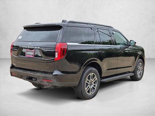 Agate Black Metallic 2026 Ford Expedition Active