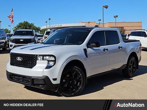 Space White Metallic 2025 Ford Maverick XLT