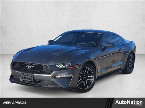 2022 Ford Mustang EcoBoost