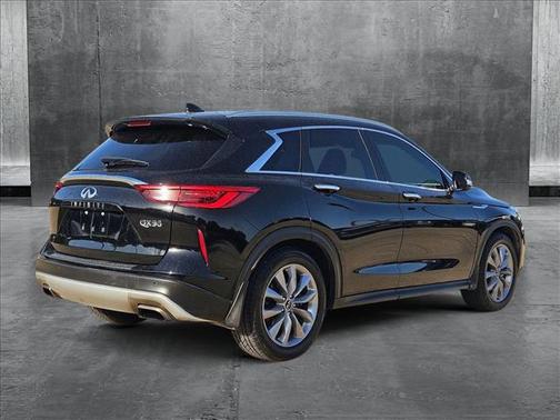 2019 INFINITI QX50 ESSENTIAL