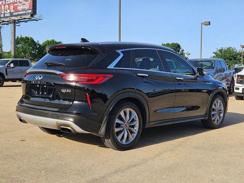 2019 INFINITI QX50 ESSENTIAL