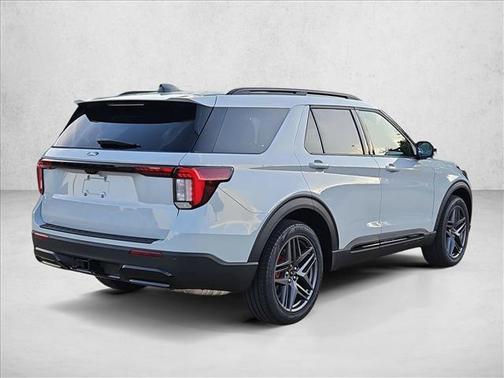 Avalanche Gray 2027 Ford Explorer ST-Line