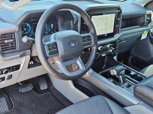 2025 Ford F-150 Lightning XLT