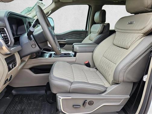 Star White Metallic Tri-Coat 2026 Ford F-450 Platinum