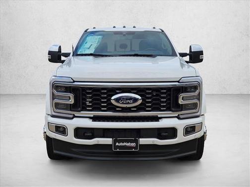 Star White Metallic Tri-Coat 2026 Ford F-450 Platinum