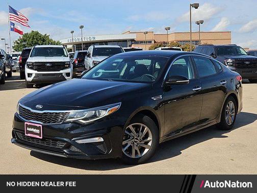 Ebony Black 2019 Kia Optima LX