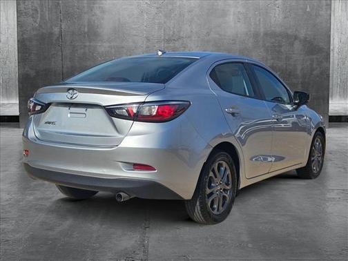 2019 Toyota Yaris Sedan LE