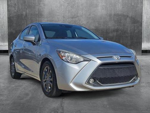 2019 Toyota Yaris Sedan LE