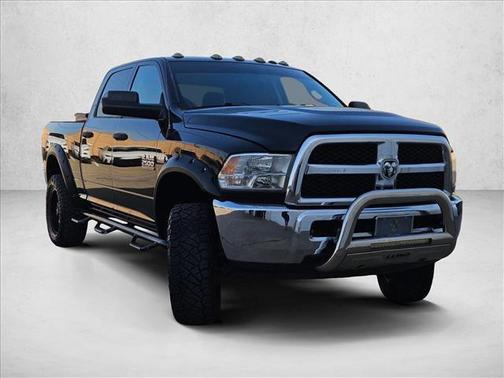 2017 RAM 2500 Tradesman Crew Cab 4x4 6'4' Box