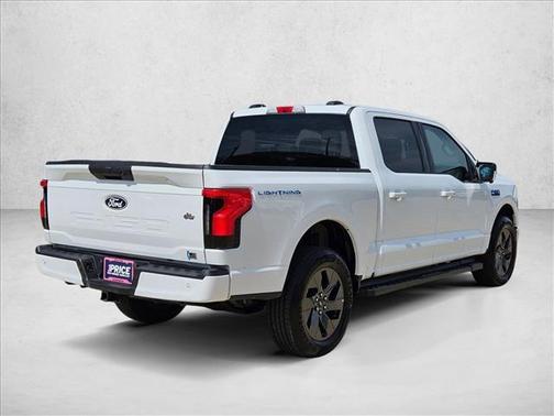 Oxford White 2025 Ford F-150 Lightning Flash