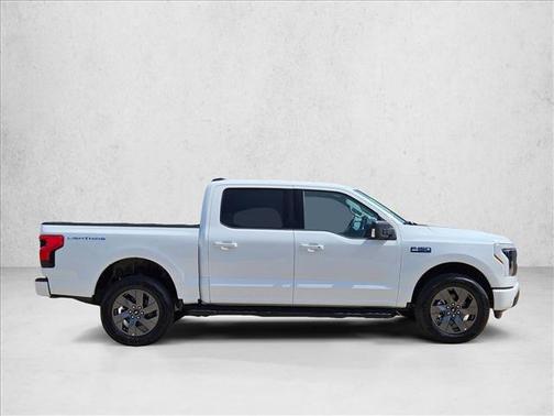 Oxford White 2025 Ford F-150 Lightning Flash