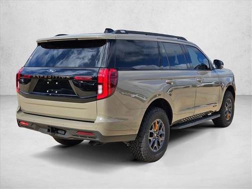 Marsh Gray 2026 Ford Expedition Tremor