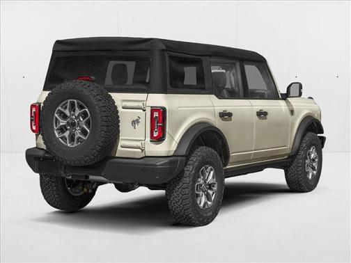 Desert Sand 2026 Ford Bronco Badlands