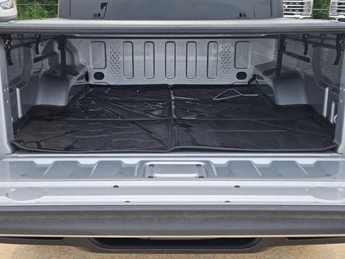 2024 Jeep Gladiator Sport S