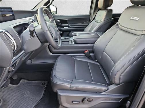 Agate Black Metallic 2027 Ford Expedition Max Platinum