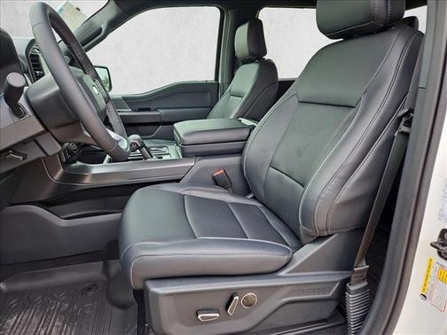 Star White Metallic Tri-Coat 2026 Ford F-150 Lariat