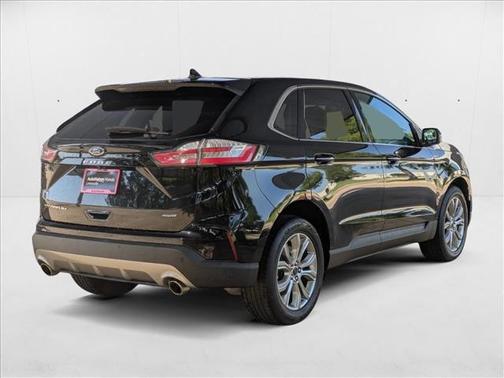 Agate Black Metallic 2024 Ford Edge Titanium