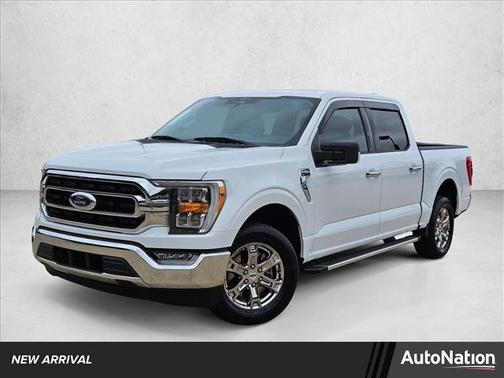 Oxford White 2023 Ford F-150 XLT