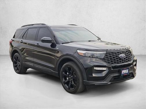 Agate Black Metallic 2023 Ford Explorer ST-Line