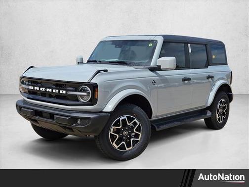 Avalanche Gray 2026 Ford Bronco Outer Banks