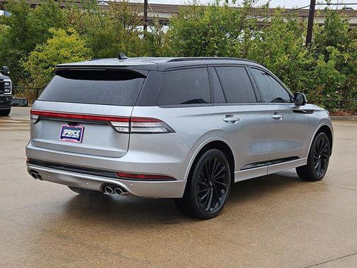 Silver Radiance Metallic Clearcoat 2024 Lincoln Aviator Reserve AWD