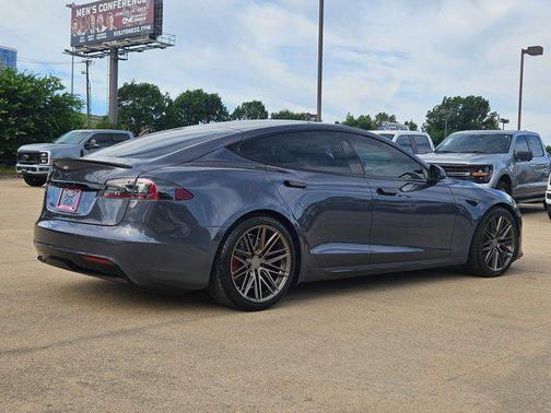 2021 Tesla Model S Long Range