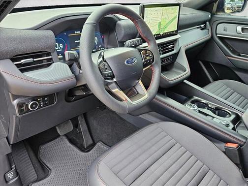 Agate Black Metallic 2026 Ford Explorer ST-Line