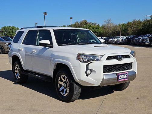 Super White 2018 Toyota 4Runner TRD Off Road