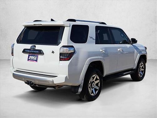 Super White 2018 Toyota 4Runner TRD Off Road
