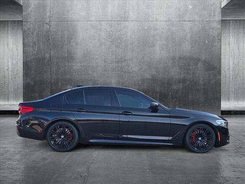 2020 BMW 540 540i