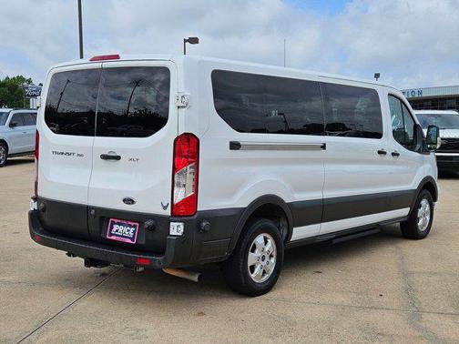 Oxford White 2020 Ford Transit-350 XLT