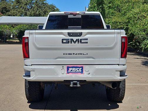 White Frost Tricoat 2024 GMC Sierra 2500 Denali Ultimate