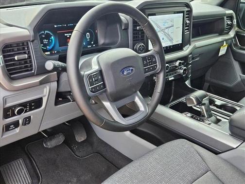 2025 Ford F-150 Lightning XLT